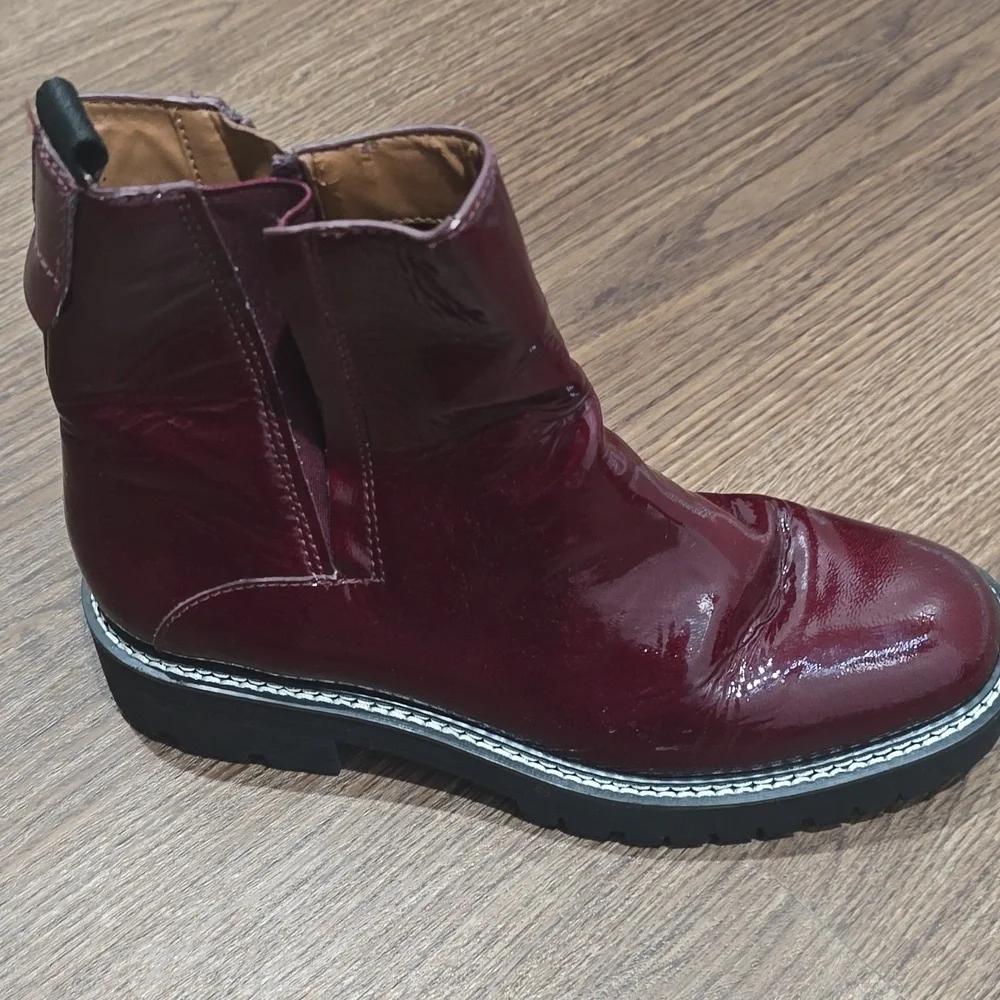 Franco Sarto Women’s Glossy Burgundy A-Freda Chelsea Ankle Boots‎ 8
